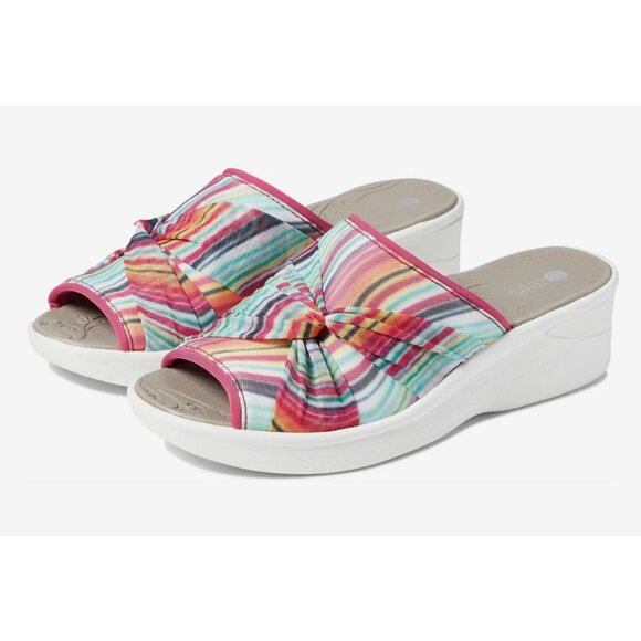 BZees Women's Smile II Slide Sandals Wave Stripe Fabric 8M - Picture 1 of 7